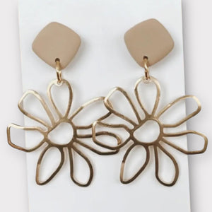 Daisy Clay Earrings