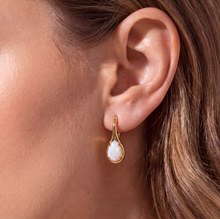 Load image into Gallery viewer, Mini Pear Drop - White Opal