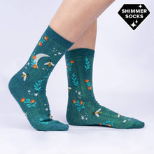 Load image into Gallery viewer, Bee Dazzling Crew Socks - Indie Indie Bang! Bang!