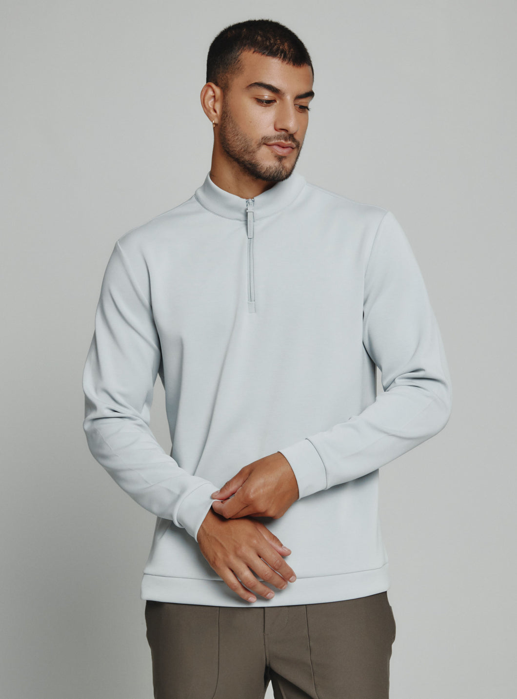 Rev Quarter-Zip Platinum