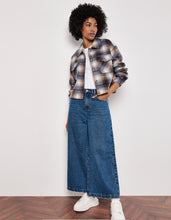 Load image into Gallery viewer, Brushed Plaid Cropped Jacket