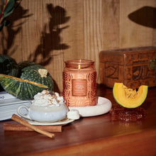 Load image into Gallery viewer, Spiced Pumpkin Latte 18 oz Large Jar Candle