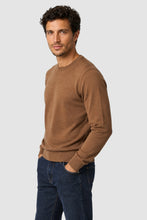 Load image into Gallery viewer, Merino Wool Crew Neck Sweater