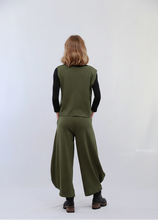 Load image into Gallery viewer, Cotton Barrel Genie Pants In Olive - Indie Indie Bang! Bang!