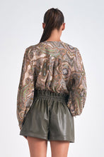 Load image into Gallery viewer, Warm Paisley Button Down Top - Indie Indie Bang! Bang!