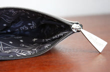 Load image into Gallery viewer, Indiana University Zip Pouch - Indie Indie Bang! Bang!