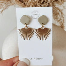 Load image into Gallery viewer, Lael Earrings - Indie Indie Bang! Bang!