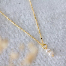 Load image into Gallery viewer, Mesa Mini Pearl 18k Drop Necklace - Indie Indie Bang! Bang!