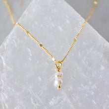 Load image into Gallery viewer, Mesa Mini Pearl 18k Drop Necklace - Indie Indie Bang! Bang!