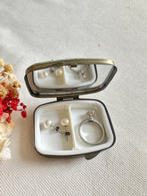 Load image into Gallery viewer, Floral Embroidered Mini Jewelry Box with Mirror
