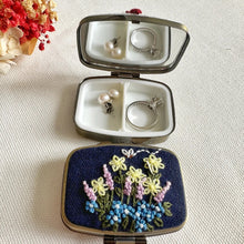Load image into Gallery viewer, Floral Embroidered Mini Jewelry Box with Mirror