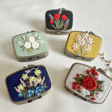 Load image into Gallery viewer, Floral Embroidered Mini Jewelry Box with Mirror