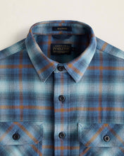 Load image into Gallery viewer, Burnside Flannel Navy/Aqua