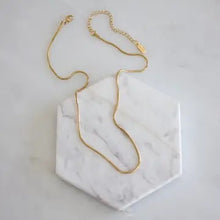 Load image into Gallery viewer, Mesa Snake Chain 18k Gold Necklace - Indie Indie Bang! Bang!