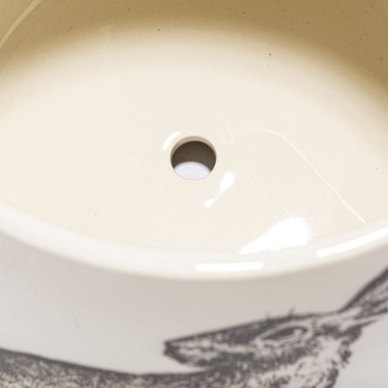 Rabbit Stoneware Planter w/ Scalloped Saucer - Thumbnail 4