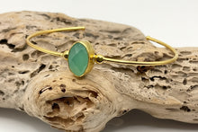 Load image into Gallery viewer, Oval Stone Minimalist Bracelet - Rose Quartz, Aqua Marine or Labradorite - Indie Indie Bang! Bang!