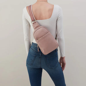 HOBO | Cass Sling Blush