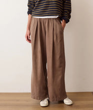 Load image into Gallery viewer, Allison Pleated Wide Leg Trouser | Marine Layer