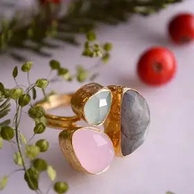 Three Stone Gem Box Ring - Pearl & Rose Quartz