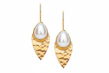 Load image into Gallery viewer, Hammered Leaf Earrings ( in four colors) - Indie Indie Bang! Bang!