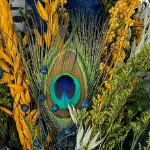 Load image into Gallery viewer, Peacock Floral Bouquet - Indie Indie Bang! Bang!