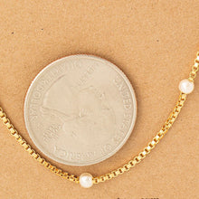 Load image into Gallery viewer, Box Chain Pearl Station Necklace - Indie Indie Bang! Bang!