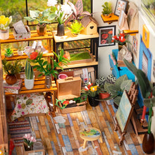 Load image into Gallery viewer, Cathy Flower Miniature House - Indie Indie Bang! Bang!