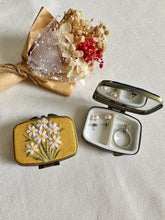 Load image into Gallery viewer, Floral Embroidered Mini Jewelry Box with Mirror