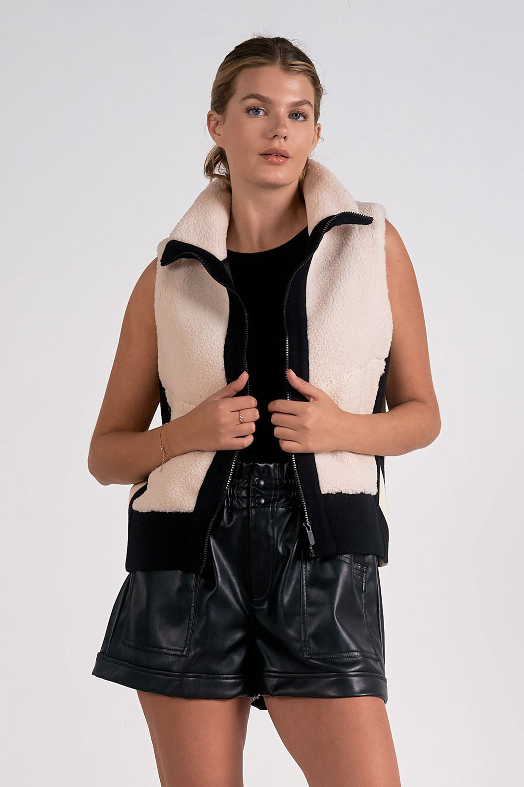 Off White Zip Up Vest - Indie Indie Bang! Bang!