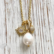 Load image into Gallery viewer, Pearl + Star Charm Pave Necklace - Indie Indie Bang! Bang!
