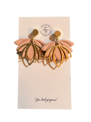 Truly Lotus Dangles Earrings - Indie Indie Bang! Bang!