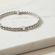 Load image into Gallery viewer, Lucky Four Leaf Clover Ball Bead Stretch Bracelet - Indie Indie Bang! Bang!