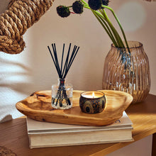 Load image into Gallery viewer, Baltic Amber Reed Diffuser