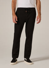Load image into Gallery viewer, Shoreline Jogger - Black | 7 Diamonds