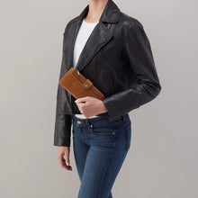 Load image into Gallery viewer, HOBO | Dunn Continental Wallet in Polished Leather - Truffle - Indie Indie Bang! Bang!
