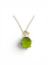Load image into Gallery viewer, Peridot Gold Necklace