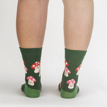 Load image into Gallery viewer, Mellow Mushrooms Crew Socks - Indie Indie Bang! Bang!