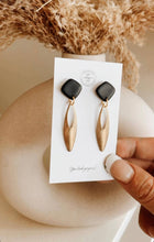 Load image into Gallery viewer, Diamond Black Open Pendant Dangles