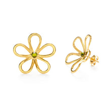 Load image into Gallery viewer, Daisy Flower Stud Earrings