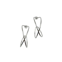 Load image into Gallery viewer, Modern twist statement hoops
