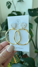 Load image into Gallery viewer, Stacee Statement Dangles: Neutral Speckled