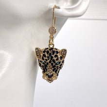 Load image into Gallery viewer, Vintage Inspired Cheetah Jewelry 