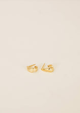 Load image into Gallery viewer, Small Ripple Gold Hoop Earrings