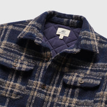 Load image into Gallery viewer, Skip Quilted Plush Plaid Shirt - Navy