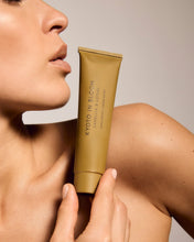 Load image into Gallery viewer, Kyoto In Bloom 75ml Hand Cream