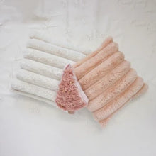 Load image into Gallery viewer, Faux Fur Pillow