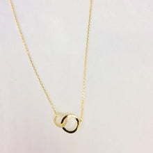 Load image into Gallery viewer, Linked Circles Necklace - Indie Indie Bang! Bang!