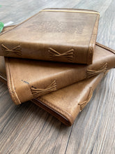 Load image into Gallery viewer, E.B. White Leather Journal - Indie Indie Bang! Bang!