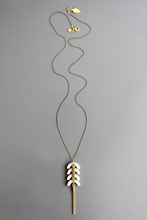 Load image into Gallery viewer, David Aubrey: Wave Point Necklace - Indie Indie Bang! Bang!