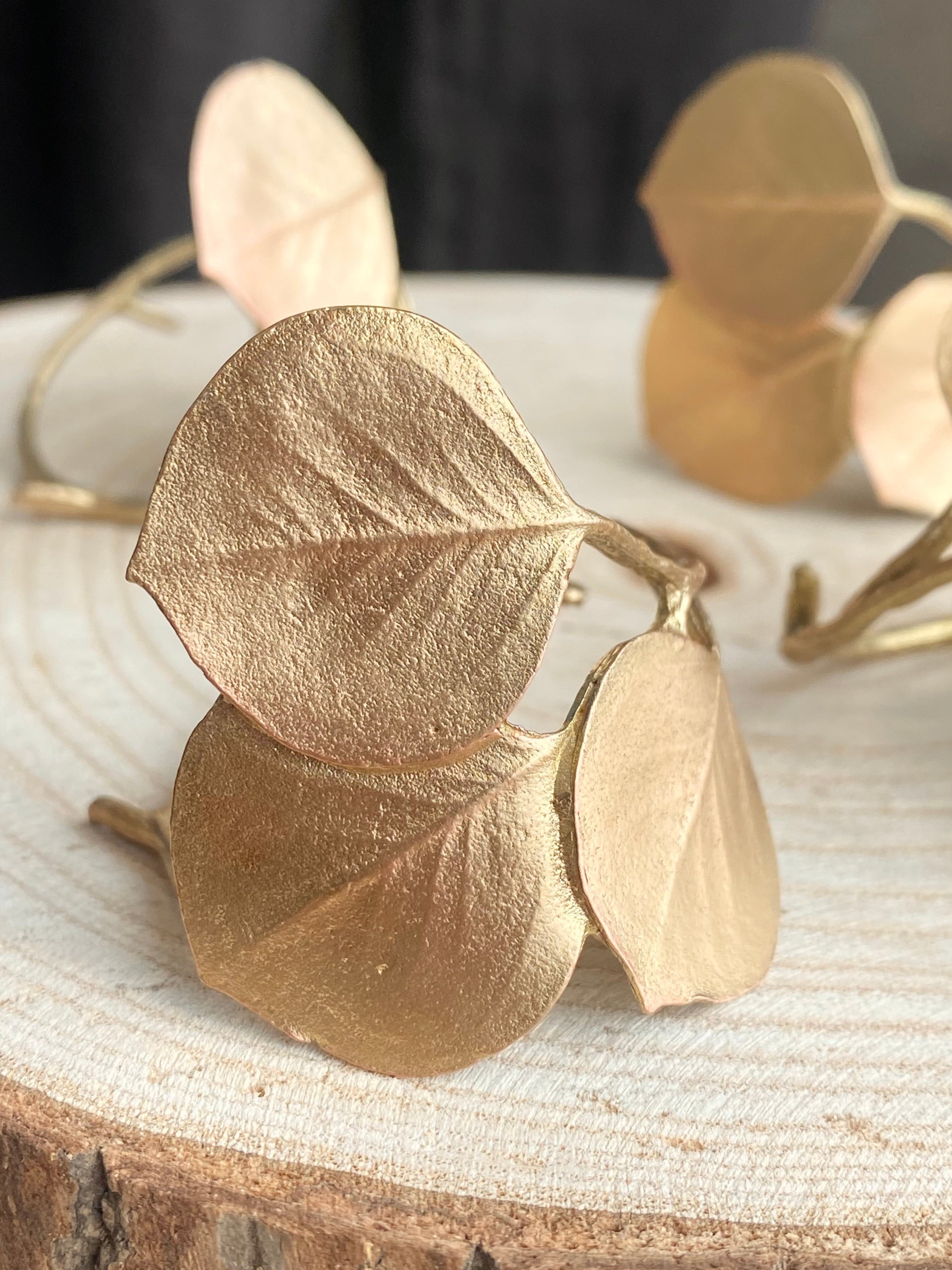 Michael Michaud Leaf Eucalyptus Napkin Rings - Thumbnail 4